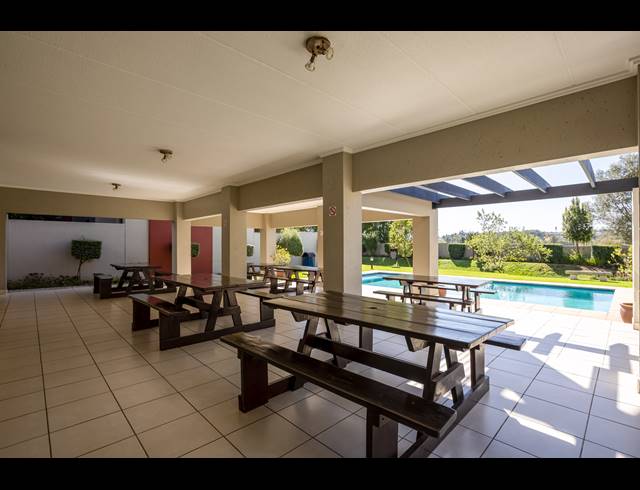 1 BEDROOM APARTMENT FOR SALE IN LONEHILL